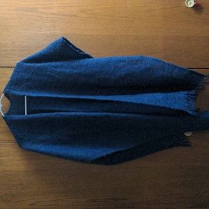 Lightweight navy shawl